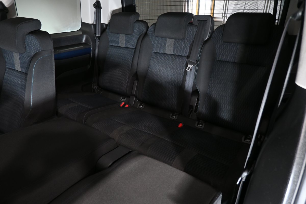 Foto Peugeot Traveller 12