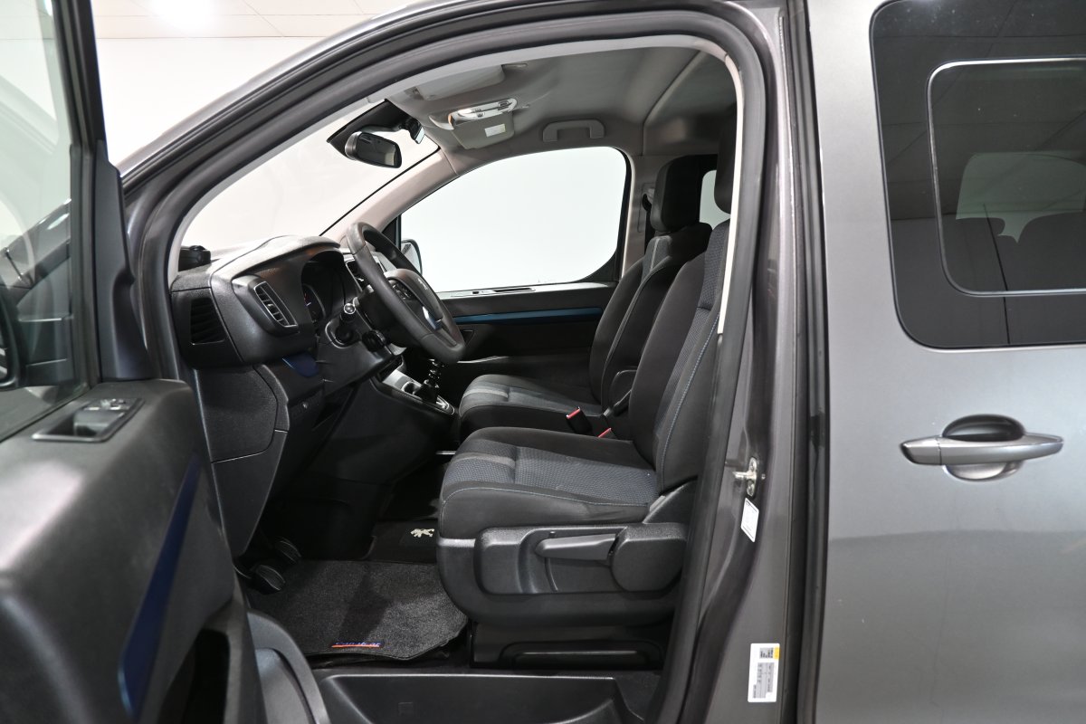 Foto Peugeot Traveller 10