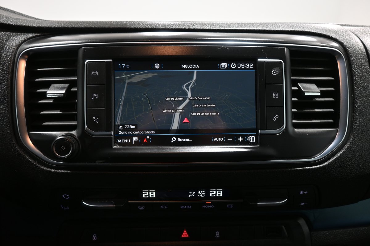 Foto Peugeot Traveller 15