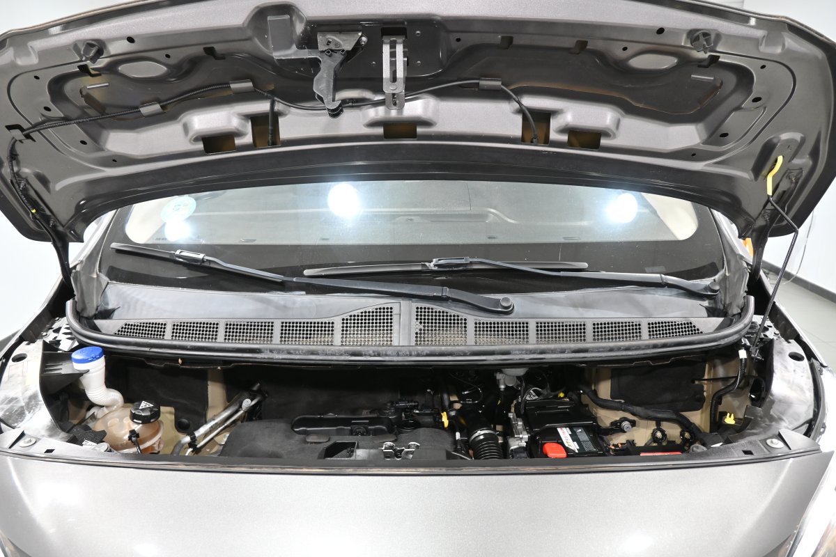 Foto Peugeot Traveller 7