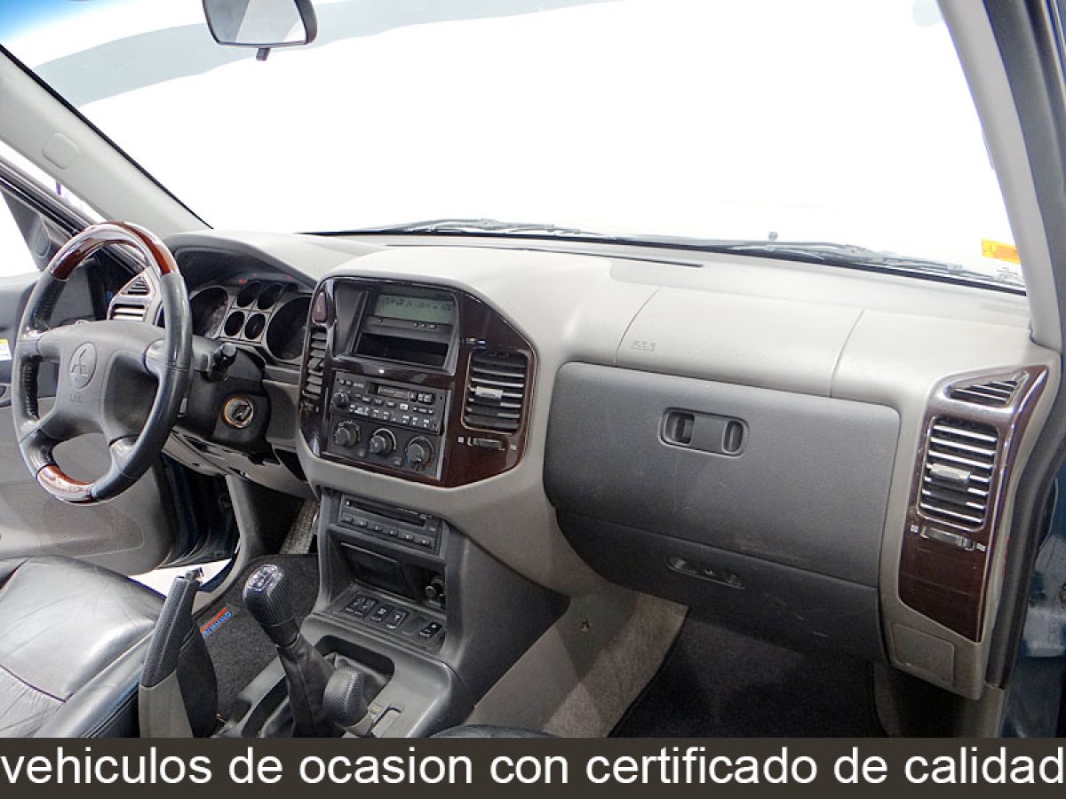Foto Mitsubishi Montero 26