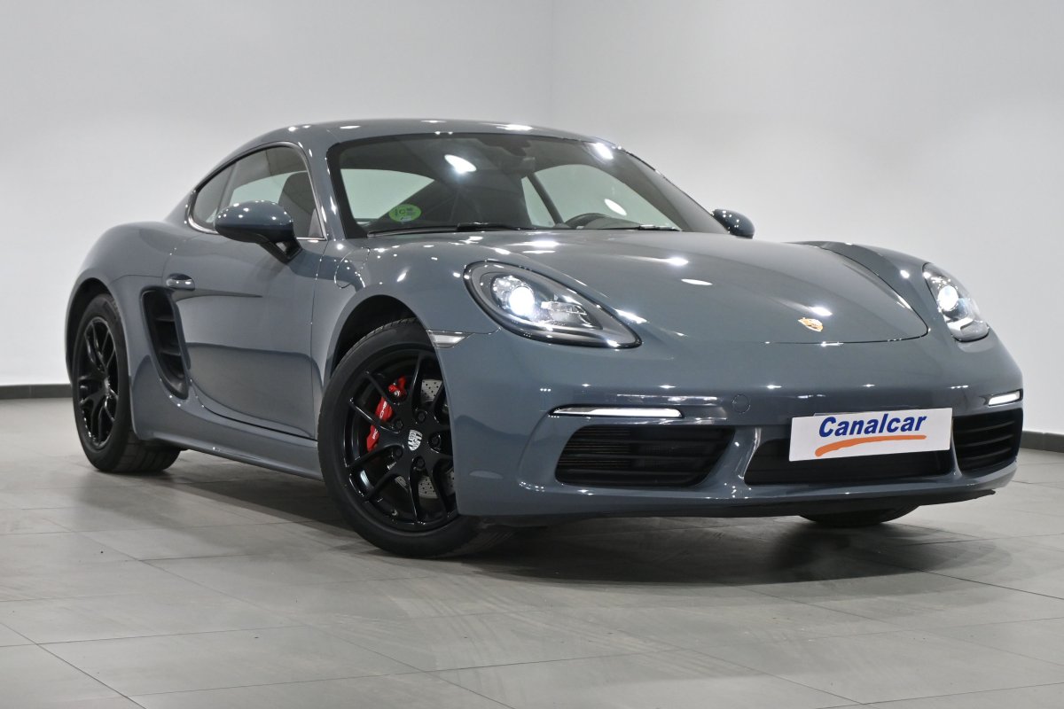 Foto Porsche 718 CAYMAN 3