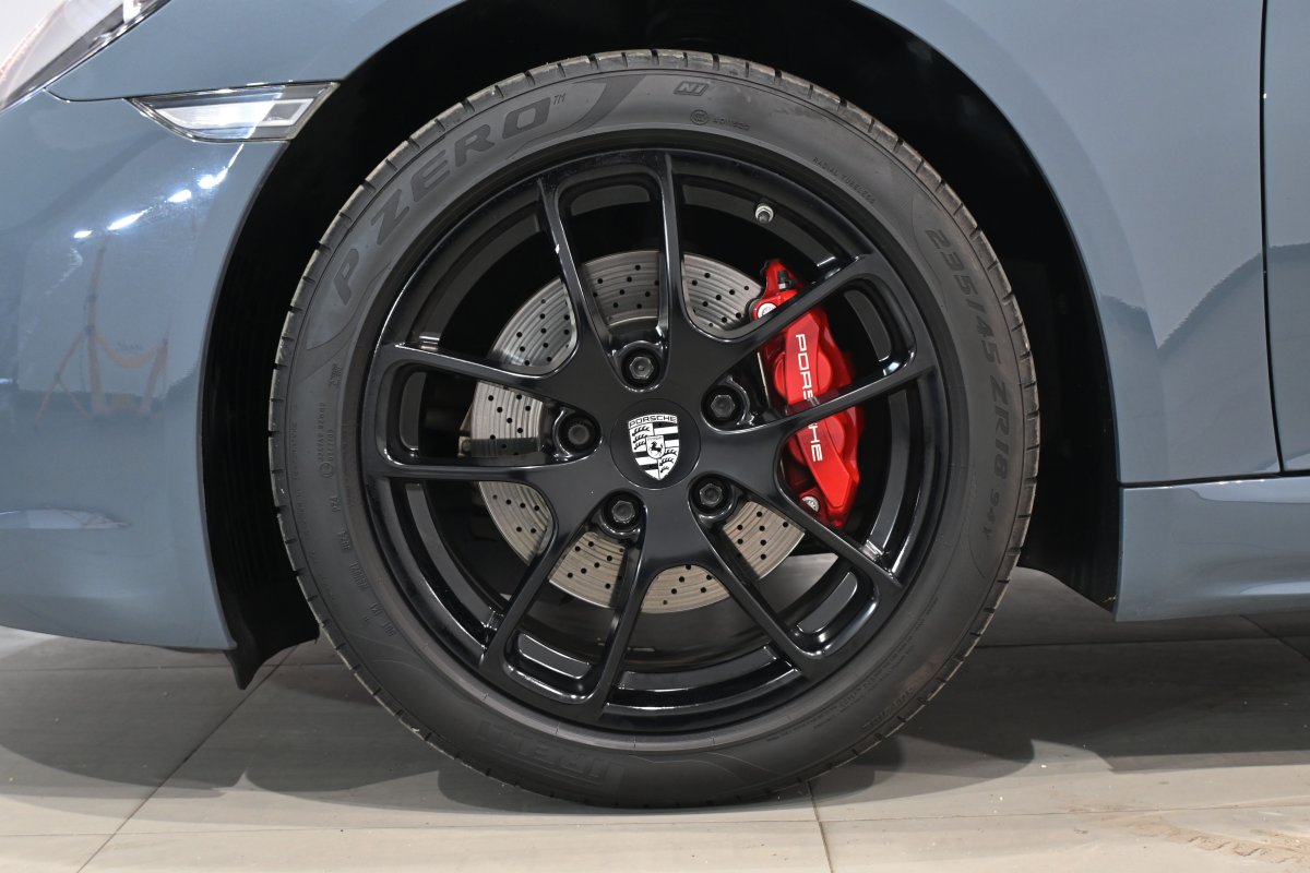 Foto Porsche 718 CAYMAN 28