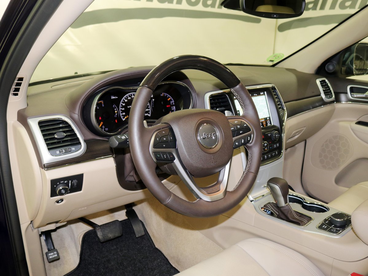 Foto Jeep Grand Cherokee 27