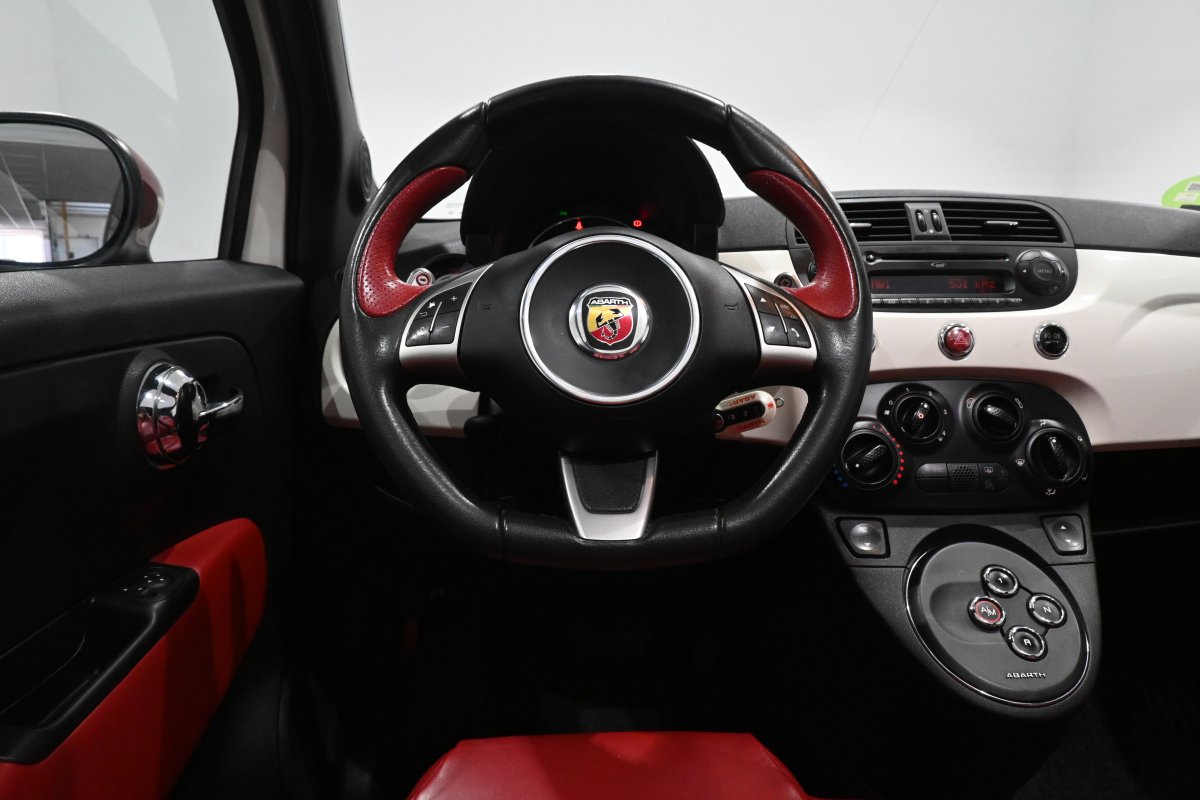 Foto Abarth 500C 10