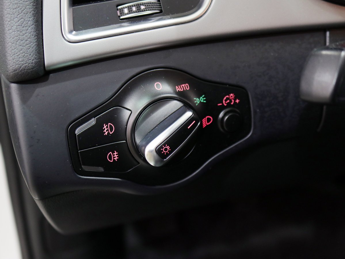 Foto Audi A4 16