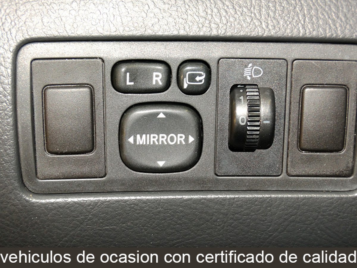 Foto Toyota Avensis 20
