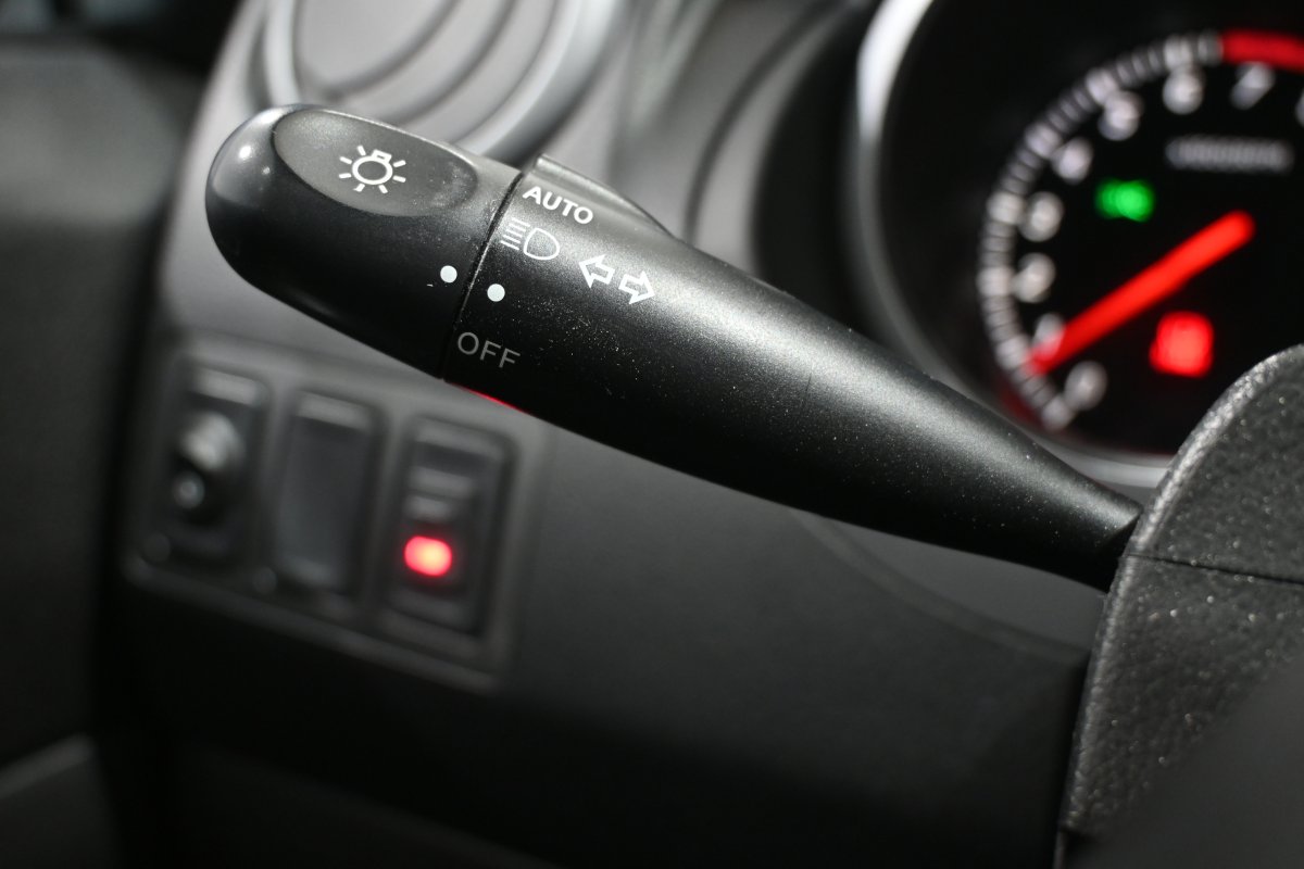 Foto Suzuki Grand 23