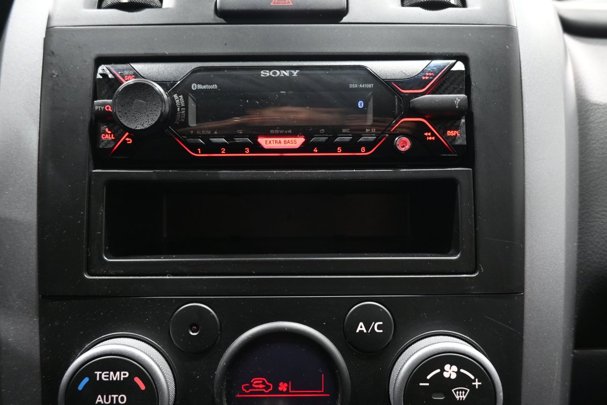 Foto Suzuki Grand 16