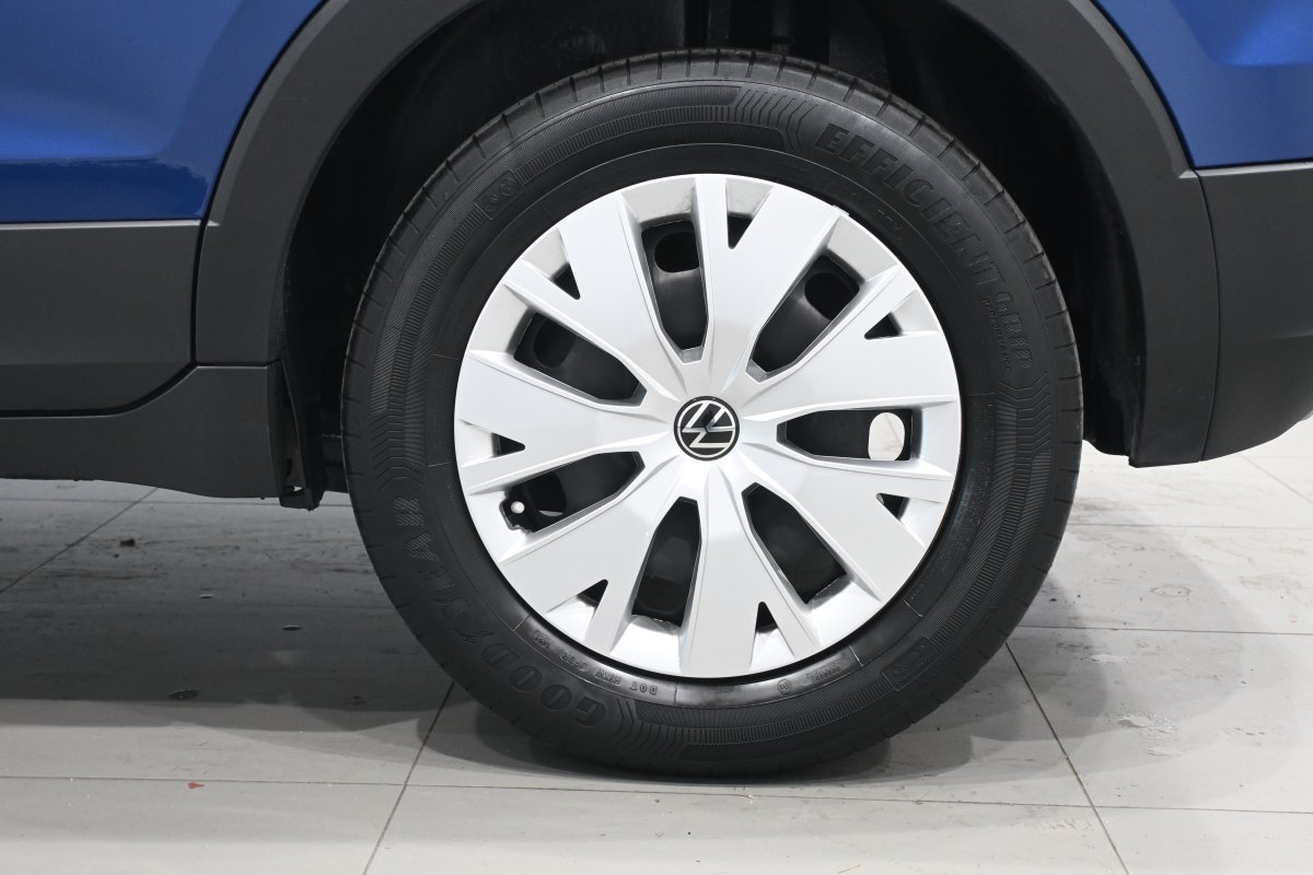 Foto Volkswagen T-Cross 25