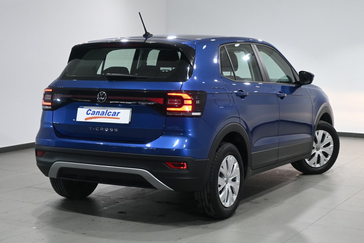 Foto Volkswagen T-Cross 4