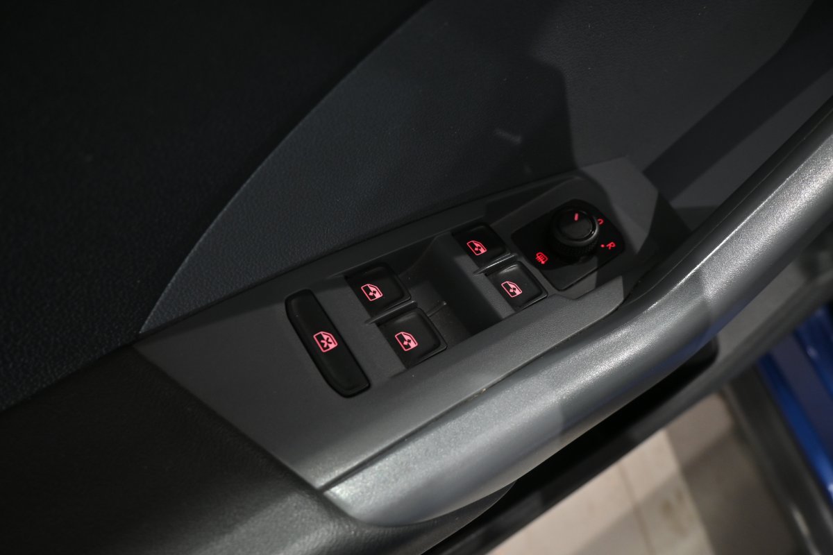 Foto Volkswagen T-Cross 23
