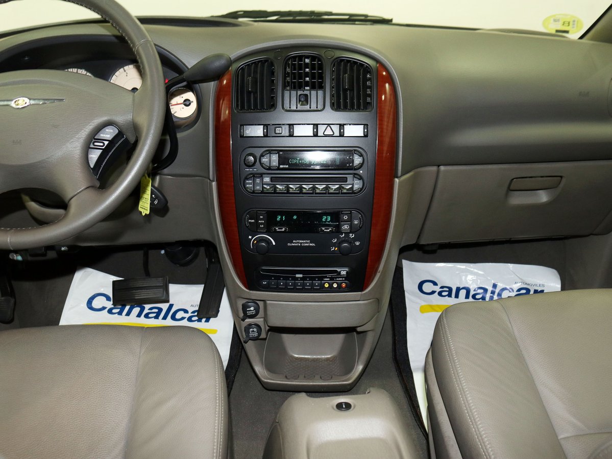 Foto Chrysler Grand 16