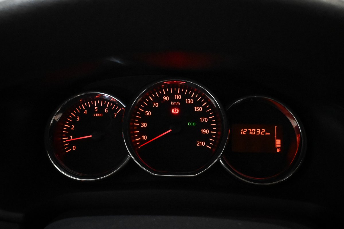 Foto Dacia Sandero 14