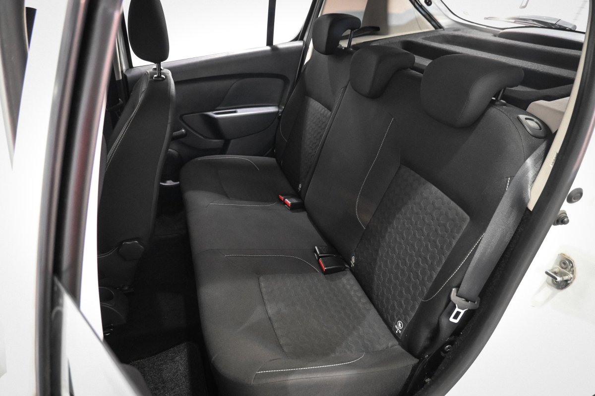 Foto Dacia Sandero 12