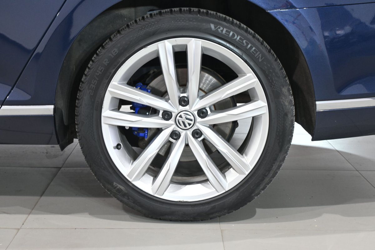 Foto Volkswagen Passat 33
