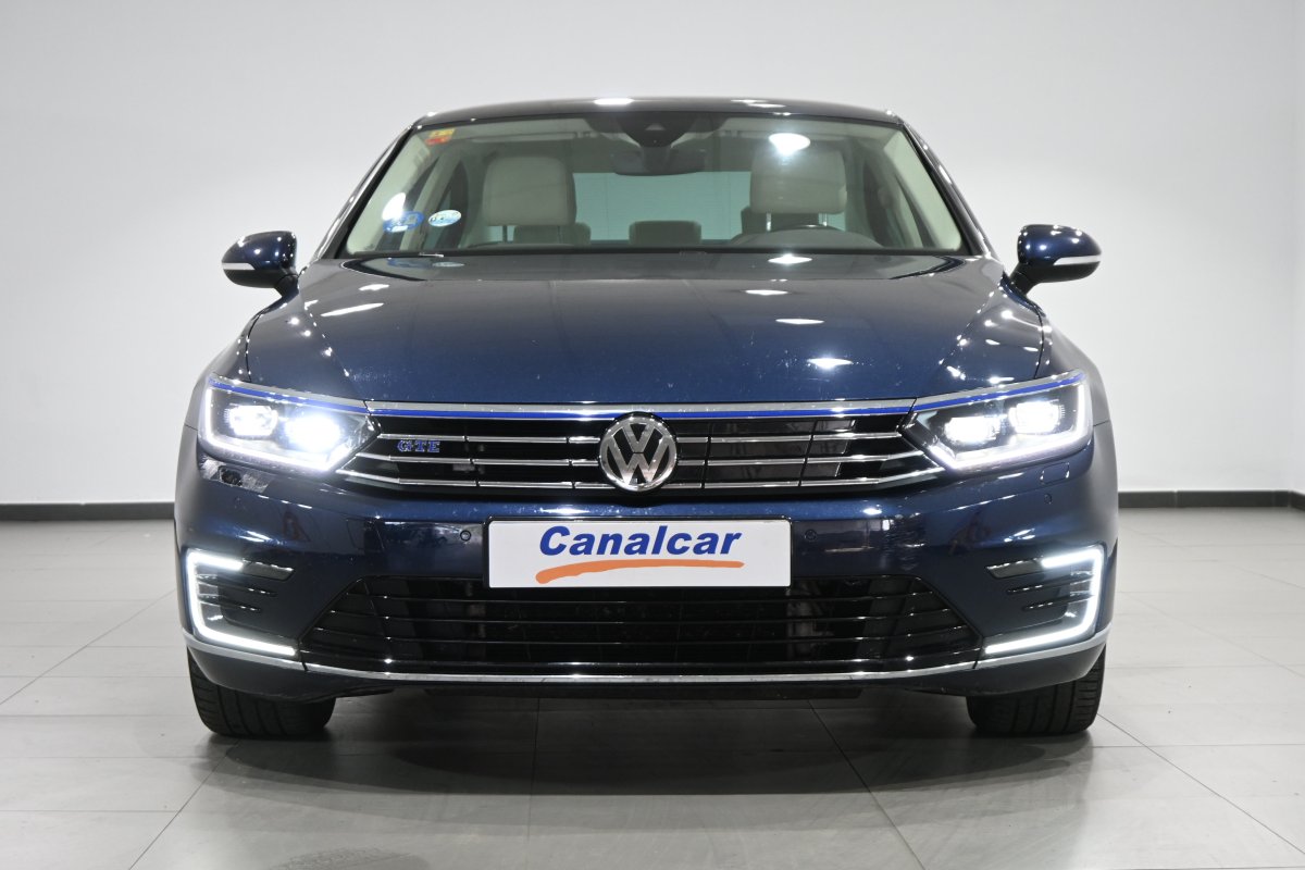 Foto Volkswagen Passat 2