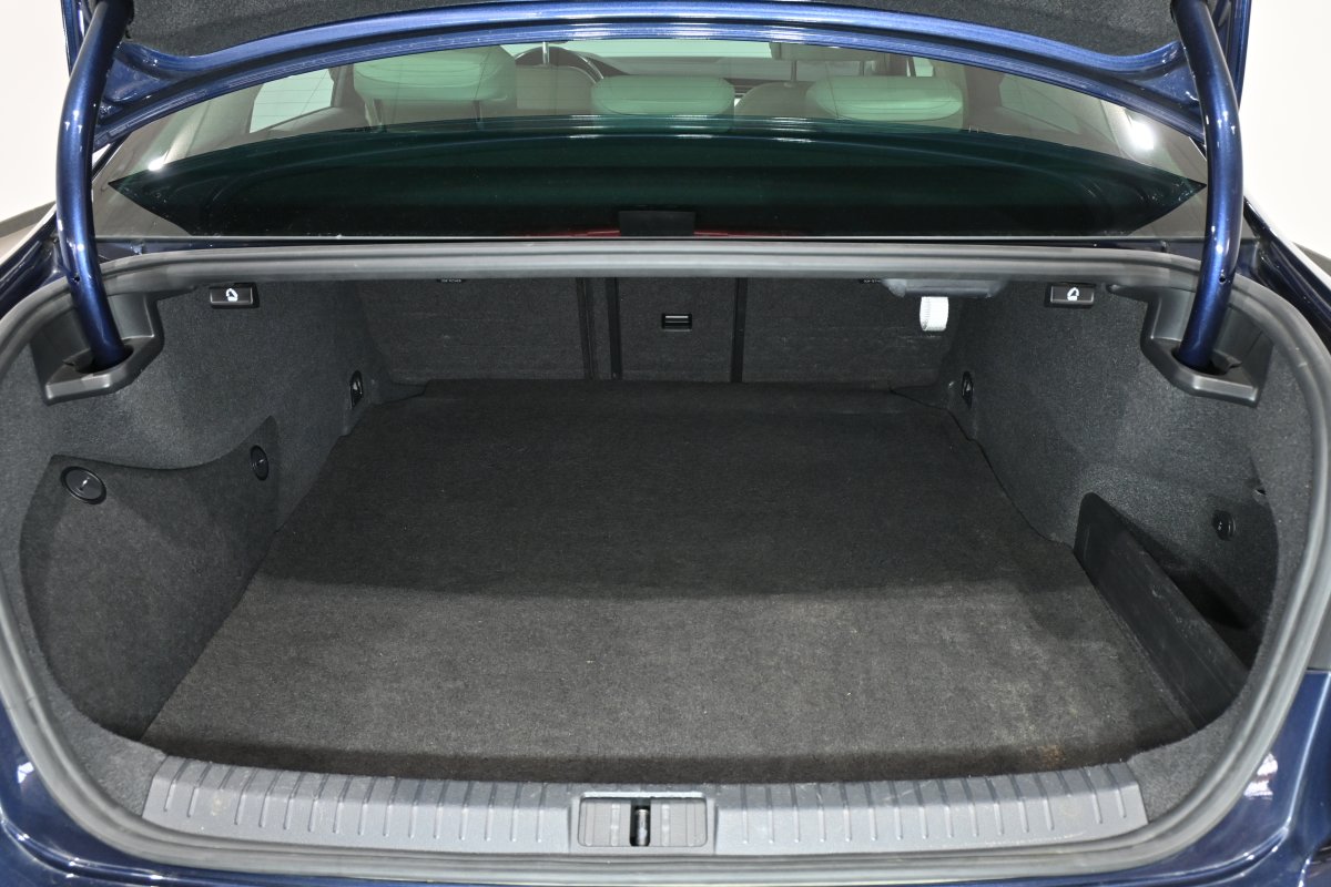 Foto Volkswagen Passat 8