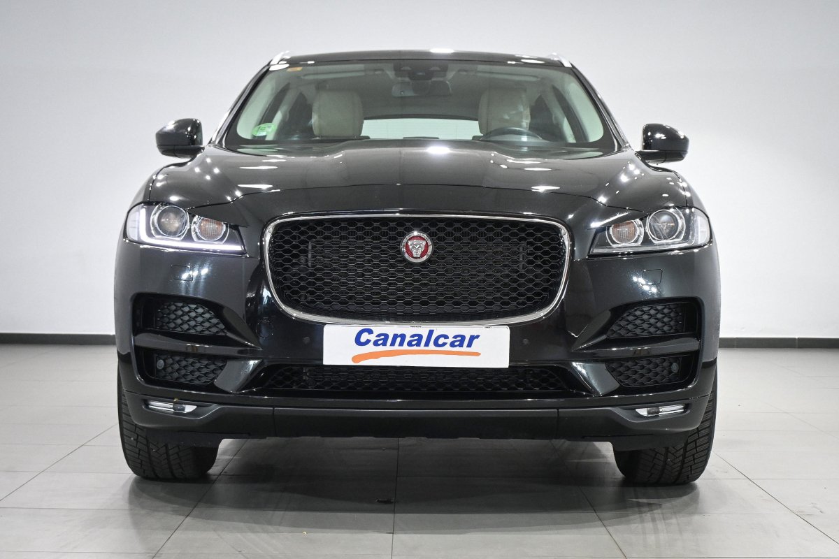 Foto Jaguar F-PACE 2