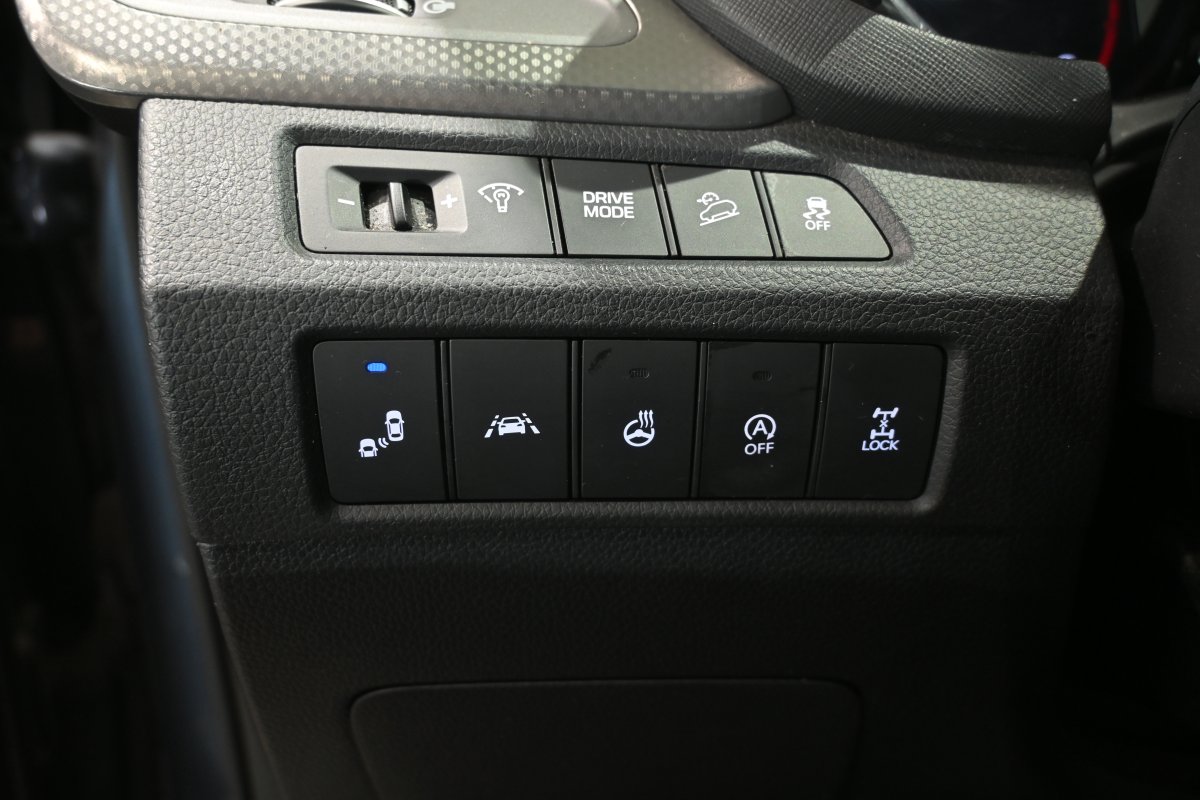 Foto Hyundai Santa 28