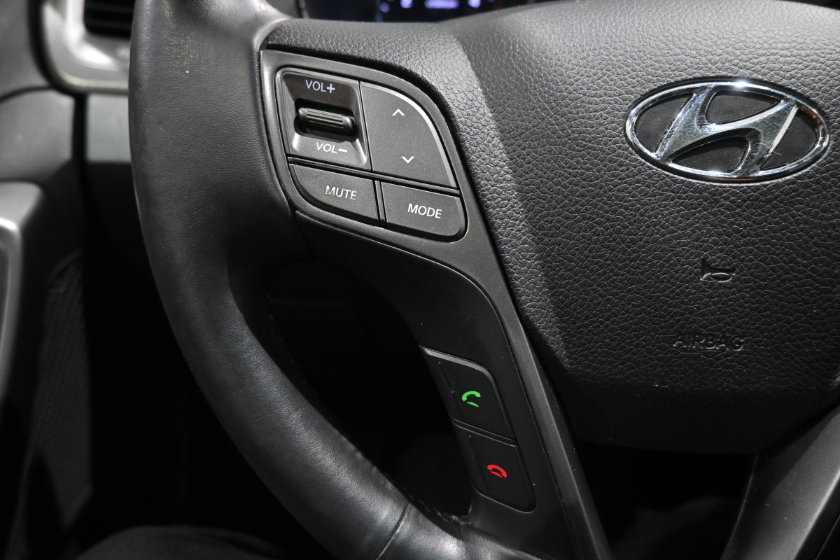 Foto Hyundai Santa 23