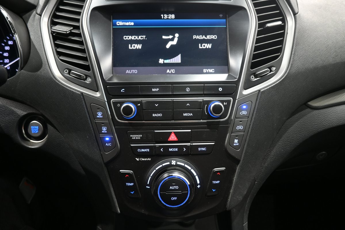 Foto Hyundai Santa 16