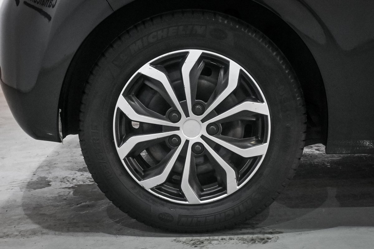 Foto Peugeot 208 24