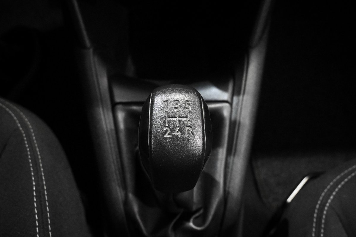 Foto Peugeot 208 18
