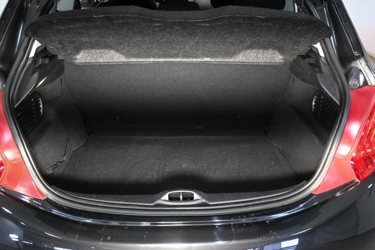 Foto Peugeot 208 9