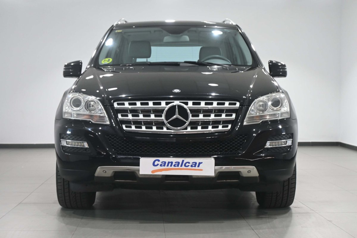Foto Mercedes-Benz ML 2