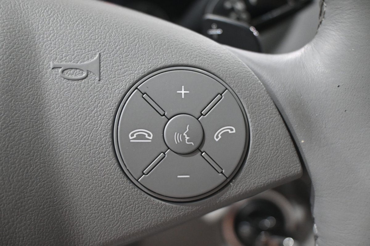 Foto Mercedes-Benz ML 22