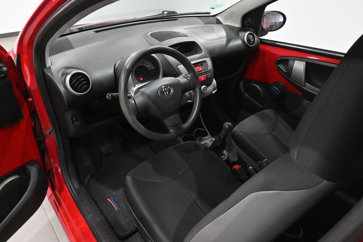 Foto Toyota Aygo 9