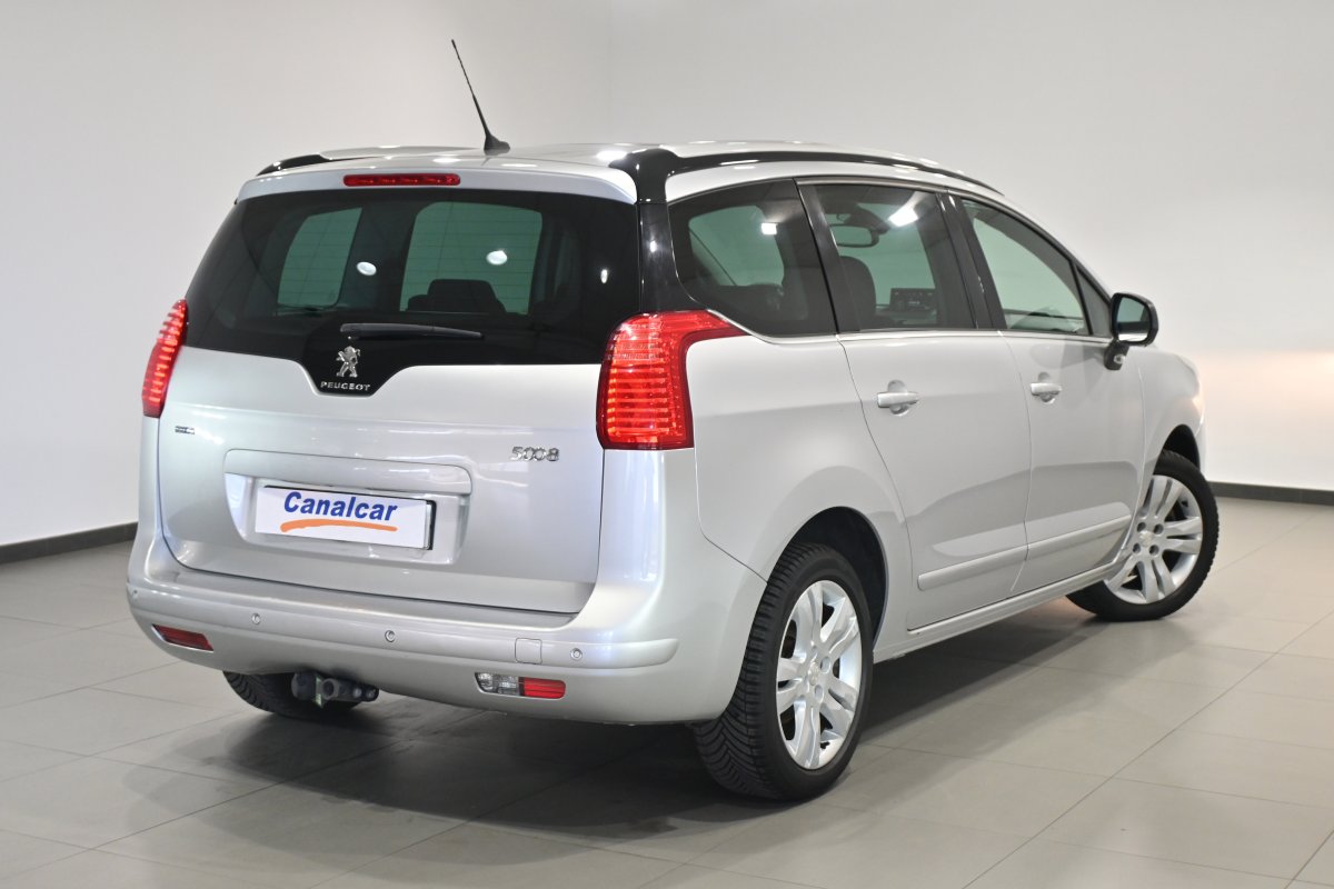 Foto Peugeot 5008 4