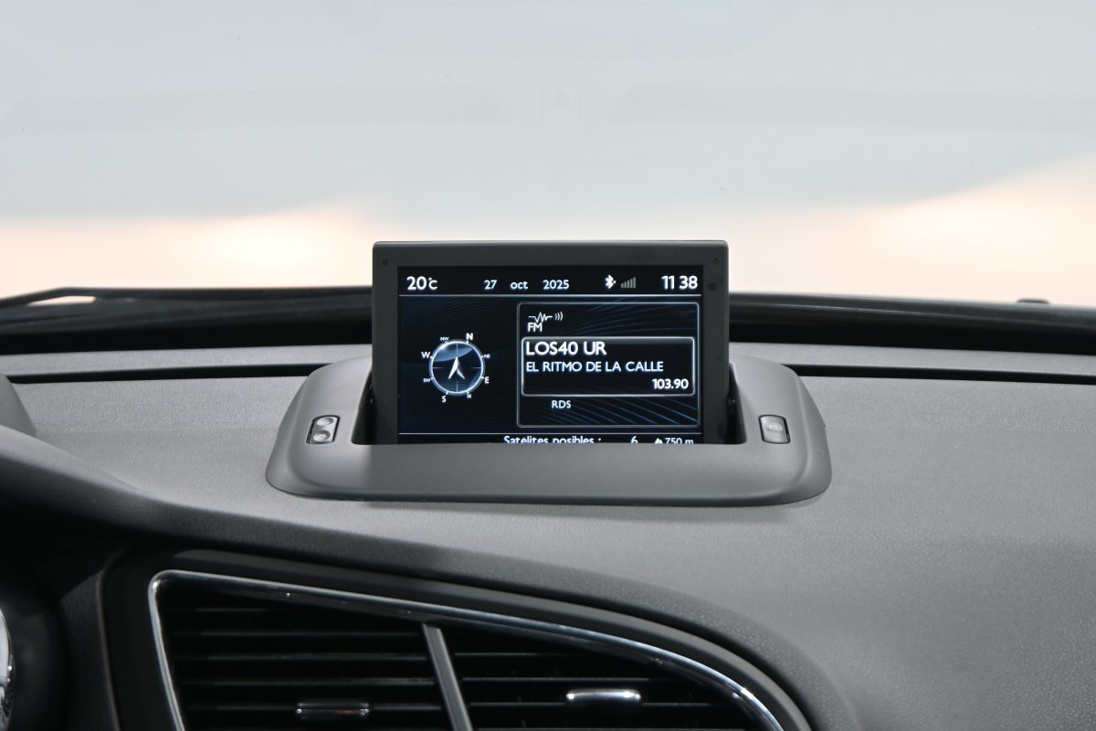 Foto Peugeot 5008 16