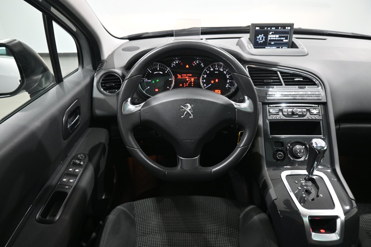 Foto Peugeot 5008 21