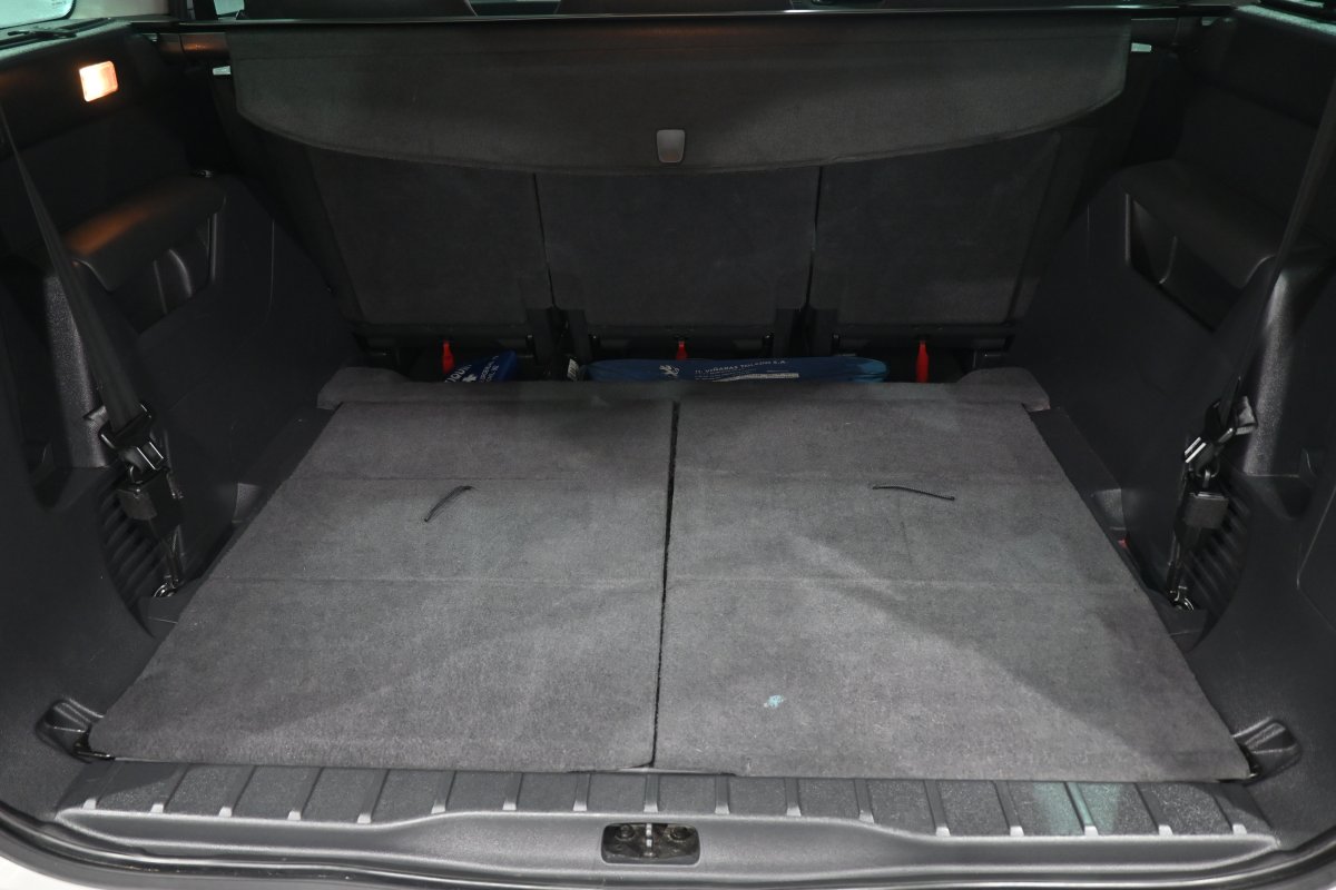 Foto Peugeot 5008 8