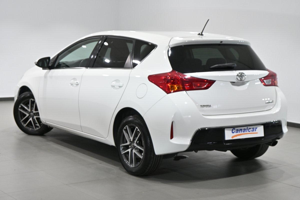 Foto Toyota Auris 6