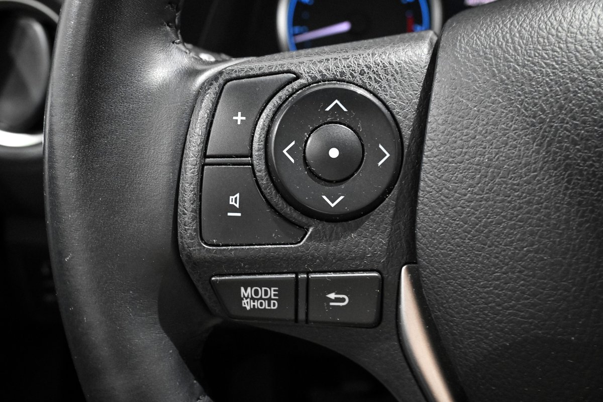 Foto Toyota Auris 23