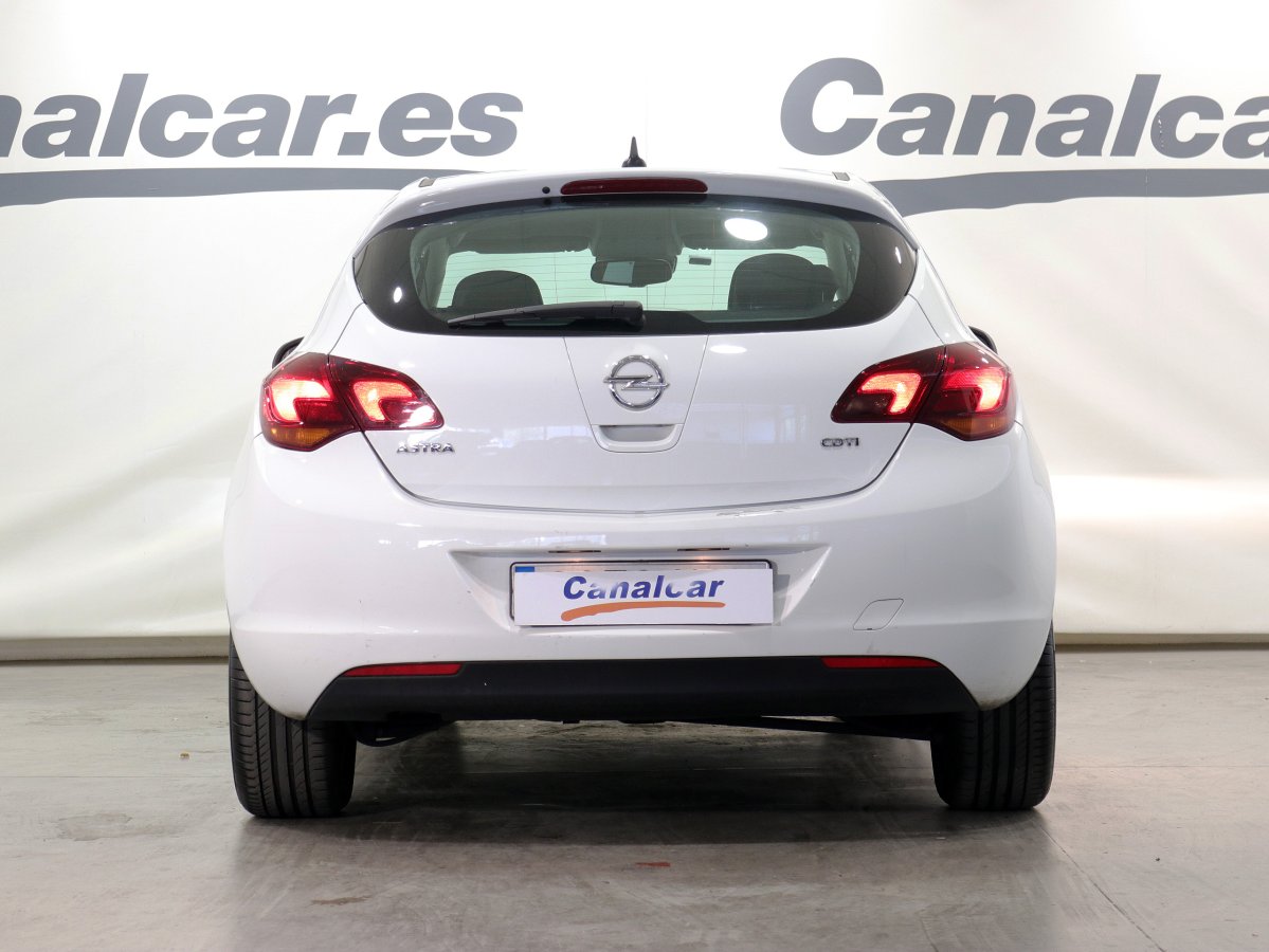 Foto Opel Astra 5