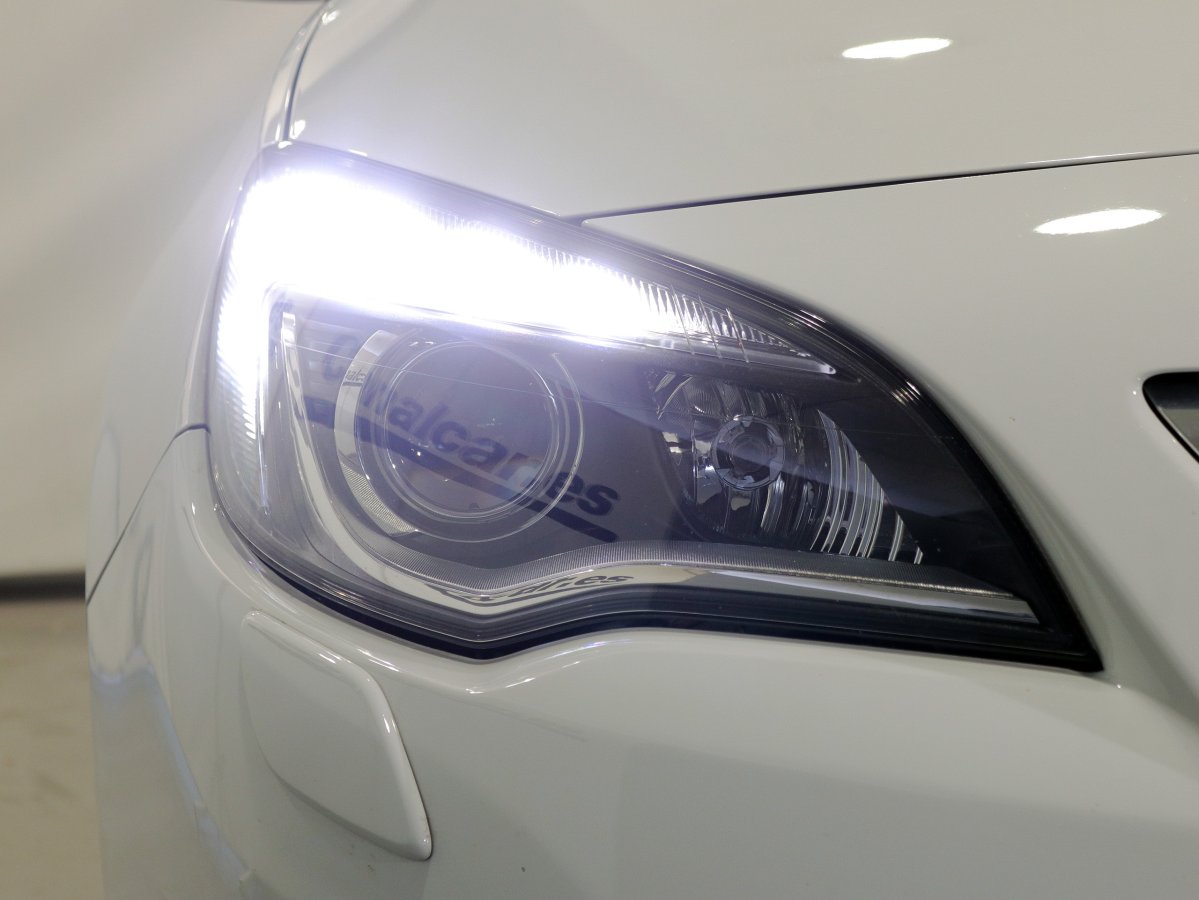 Foto Opel Astra 9