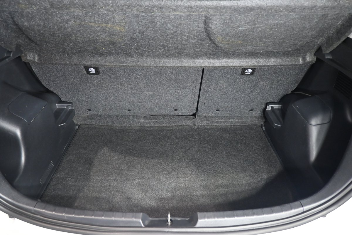 Foto Toyota Yaris 8