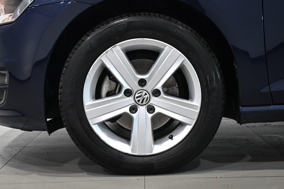 Foto Volkswagen Golf 34