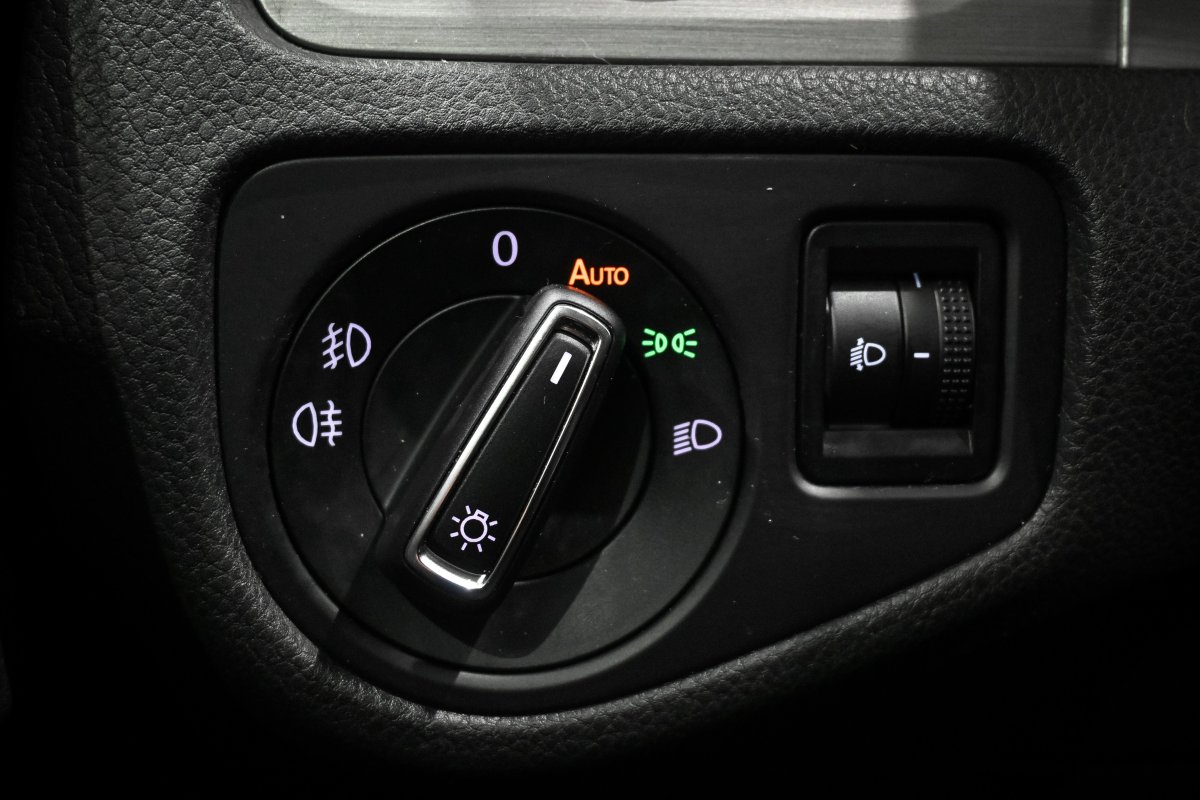 Foto Volkswagen Golf 29