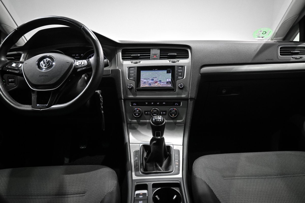 Foto Volkswagen Golf 18