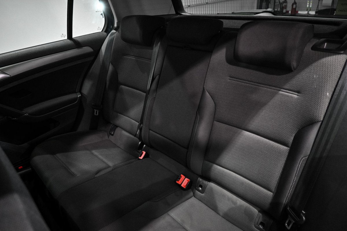 Foto Volkswagen Golf 9