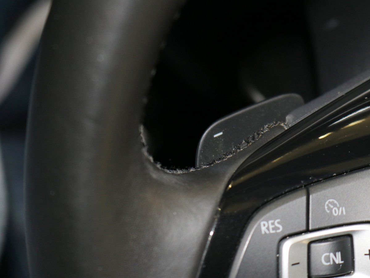 Foto Volkswagen Golf Sportsvan 29