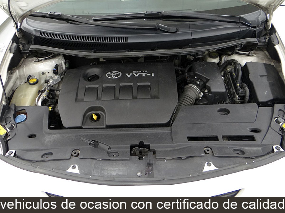 Foto Toyota Auris 19