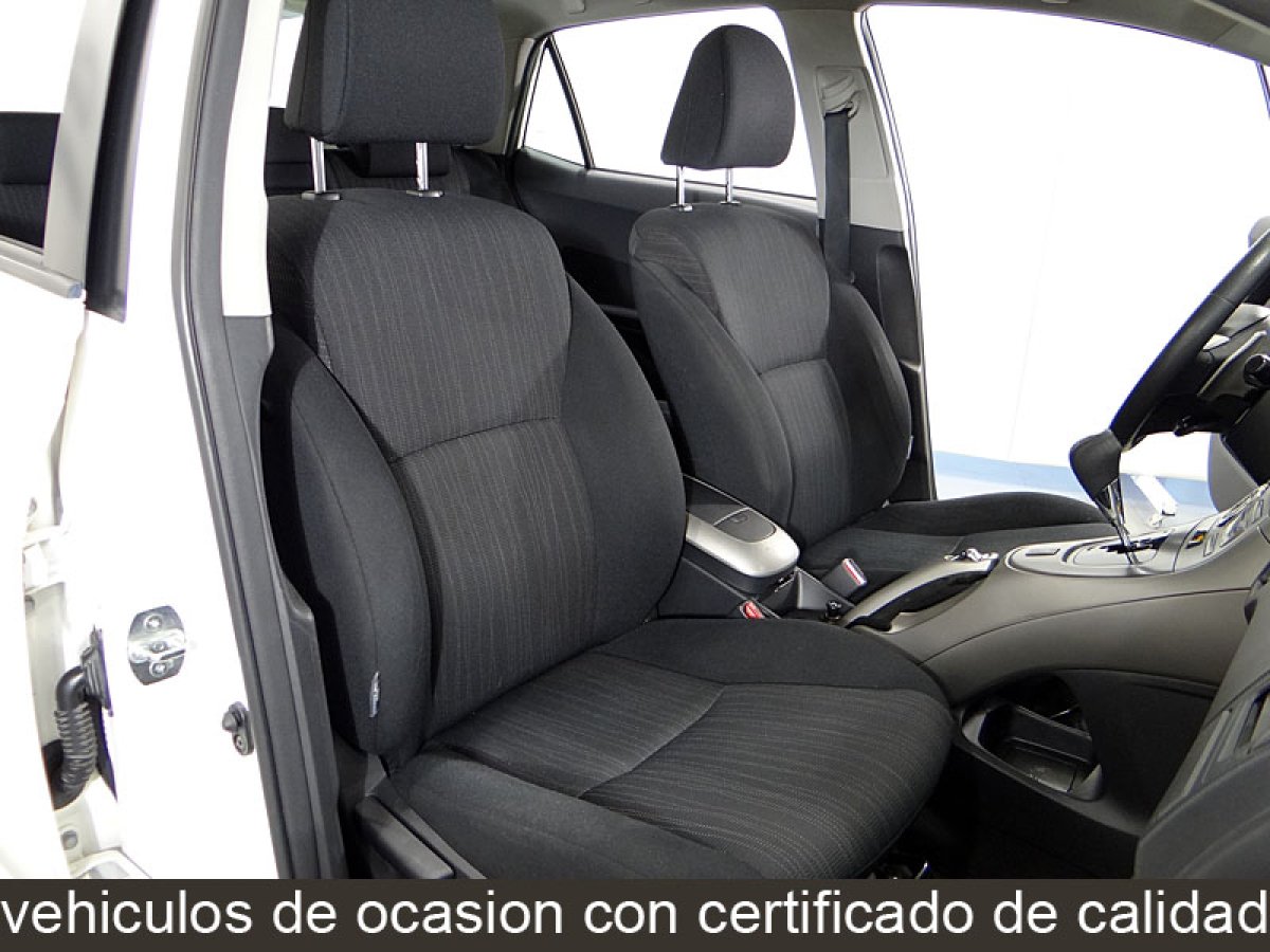 Foto Toyota Auris 22