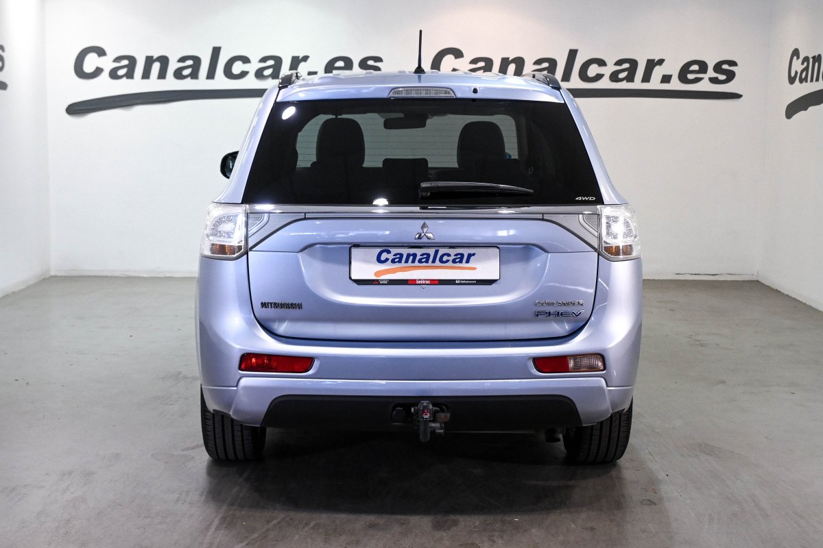 Foto Mitsubishi Outlander 4