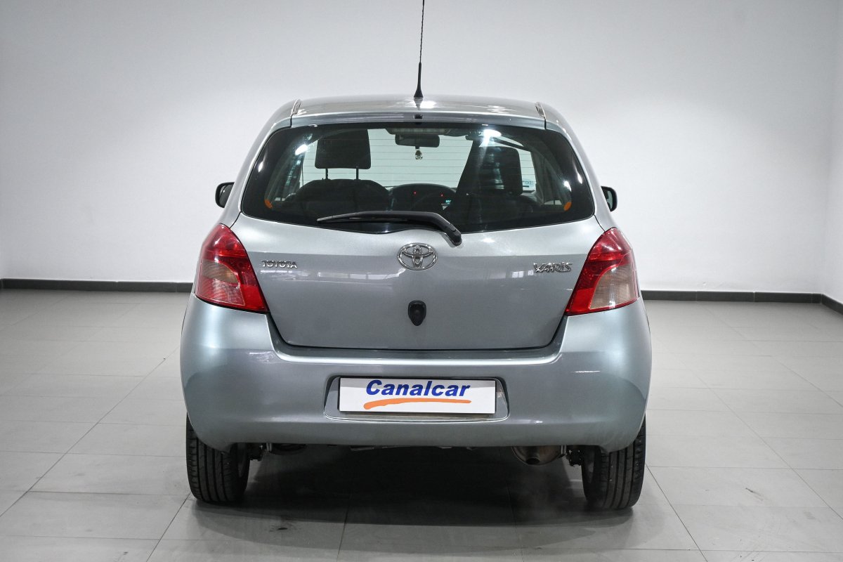 Foto Toyota Yaris 5